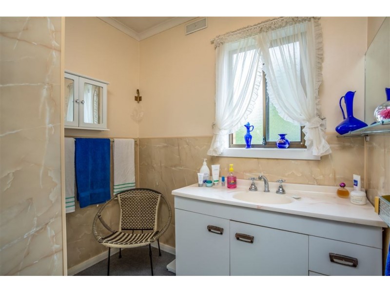 89 Weld St, Beaconsfield TAS 7270