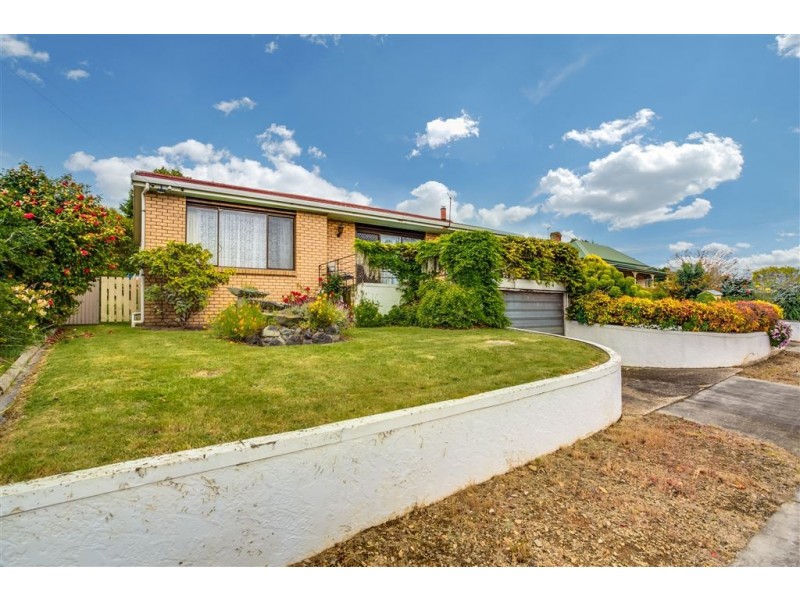 89 Weld St, Beaconsfield TAS 7270