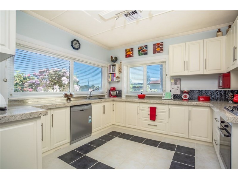 7 Garrett Street, Beauty Point TAS 7270