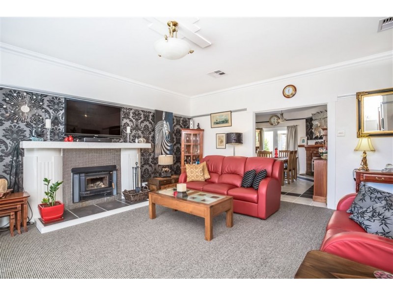 7 Garrett Street, Beauty Point TAS 7270