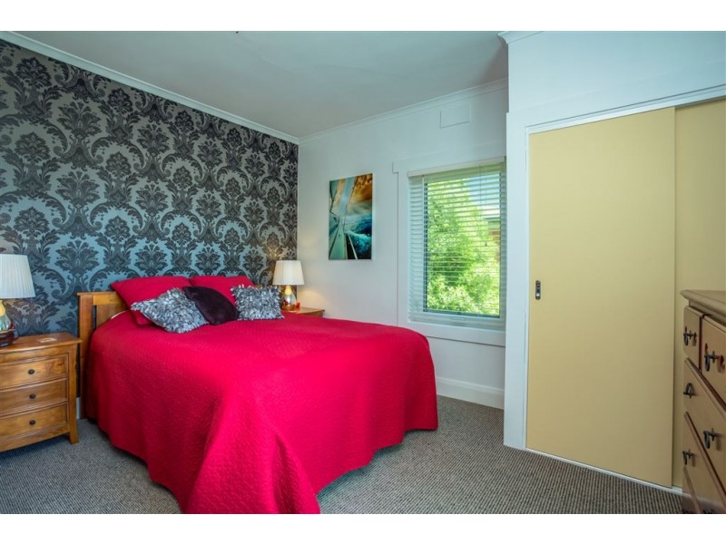 7 Garrett Street, Beauty Point TAS 7270