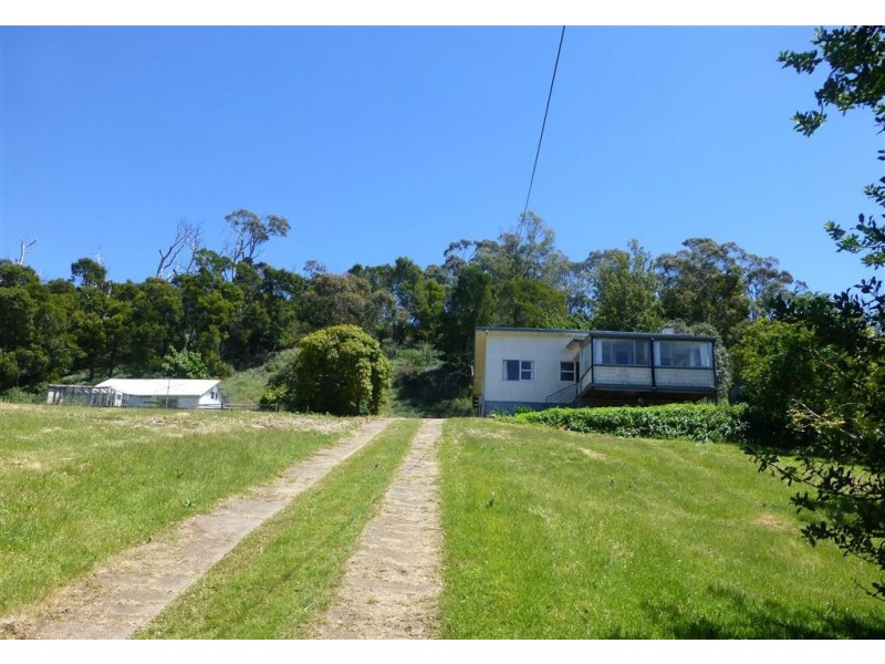 121 Camms Road, Kayena TAS 7270