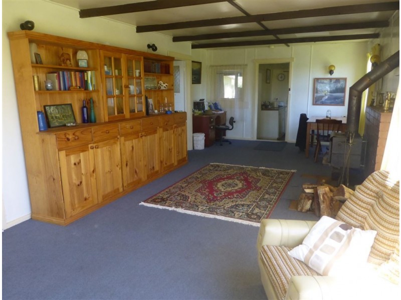 121 Camms Road, Kayena TAS 7270