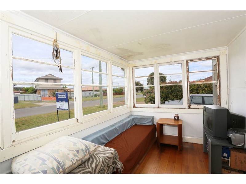 12 Beatty Street, Beauty Point TAS 7270