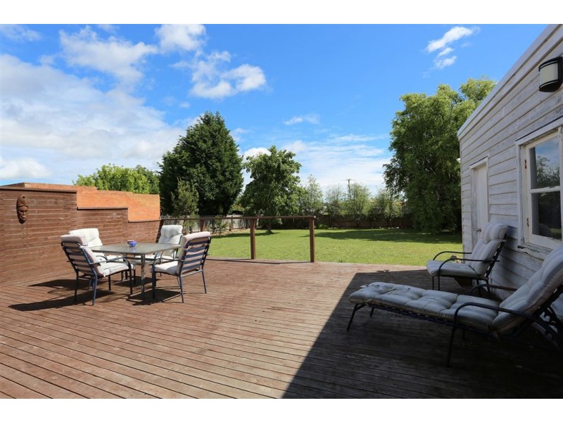 12 Beatty Street, Beauty Point TAS 7270