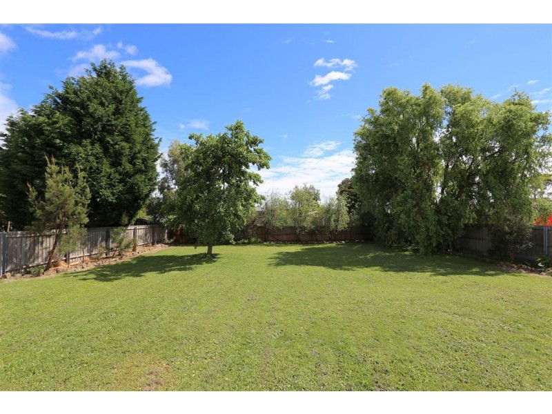 12 Beatty Street, Beauty Point TAS 7270
