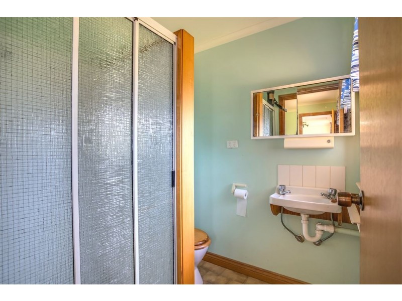 60 Shaw Street, Beaconsfield TAS 7270