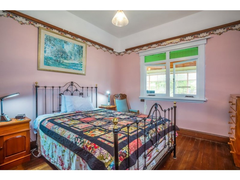 158 Weld st, Beaconsfield TAS 7270