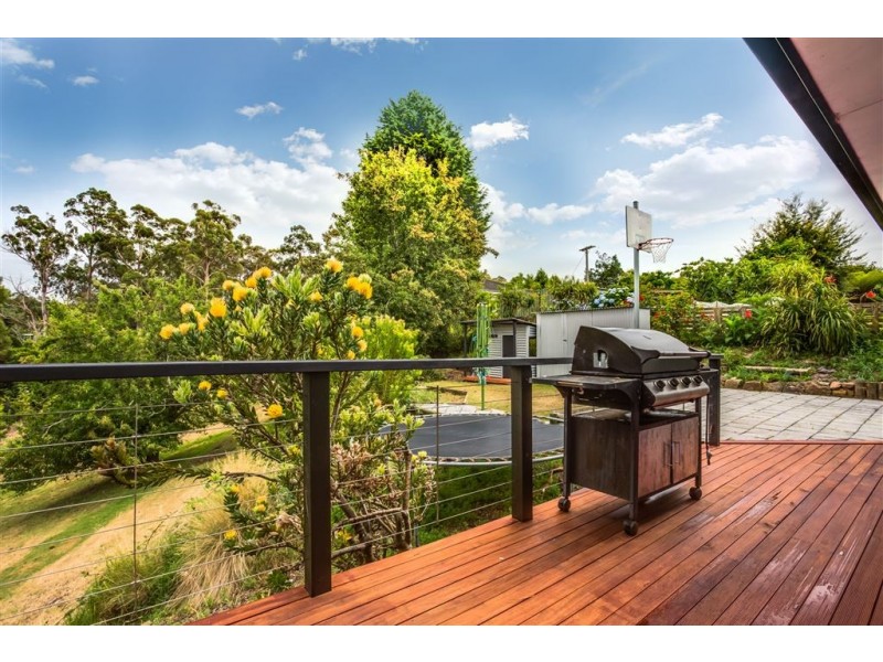 11 Beach Road, Gravelly Beach TAS 7276