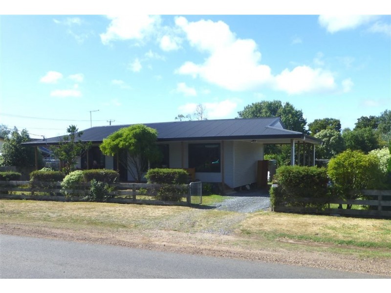 250 Flinders Street, Beauty Point TAS 7270