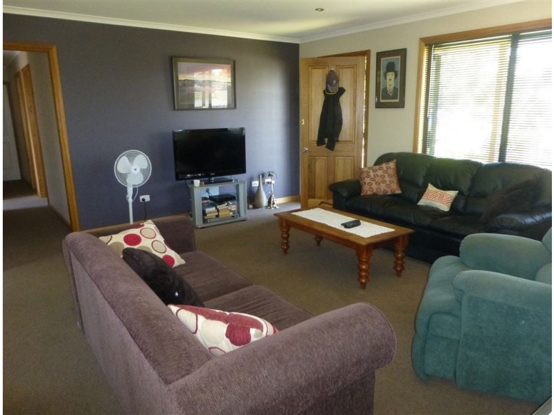 250 Flinders Street, Beauty Point TAS 7270