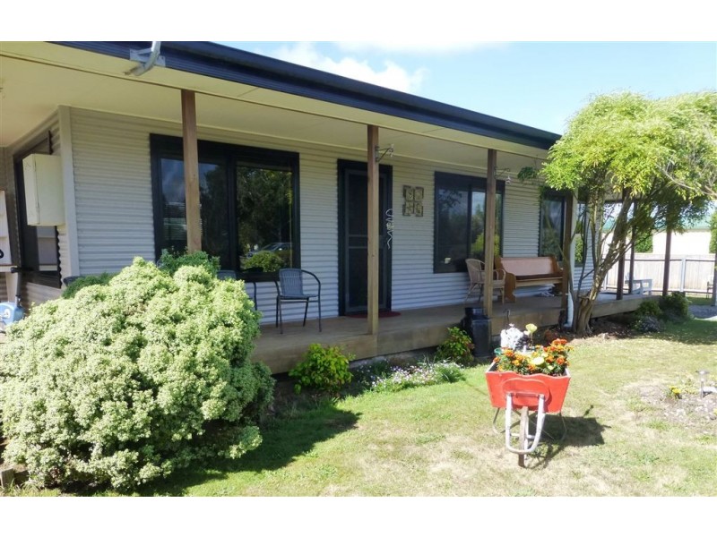 250 Flinders Street, Beauty Point TAS 7270