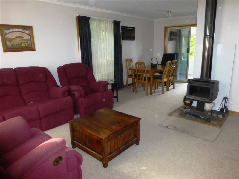 24 Douglas Street, Beaconsfield TAS 7270