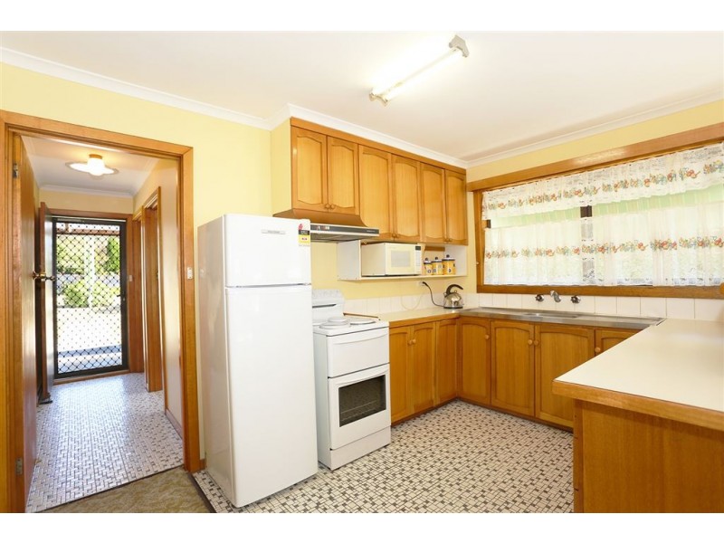 29 Ernest Street, Beauty Point TAS 7270