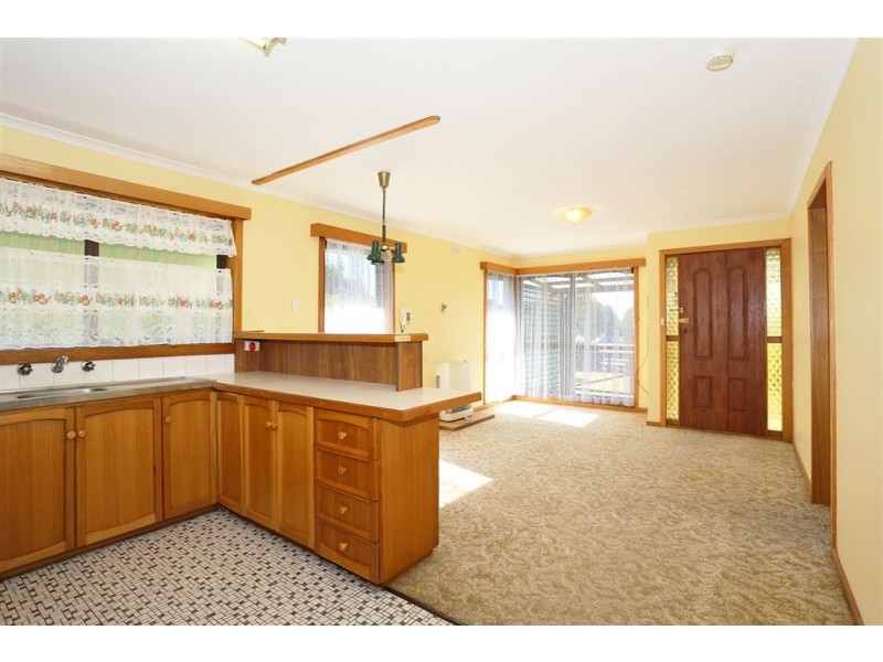 29 Ernest Street, Beauty Point TAS 7270