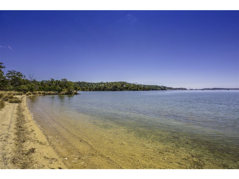 227 Bowens Jetty Road, Beaconsfield TAS 7270