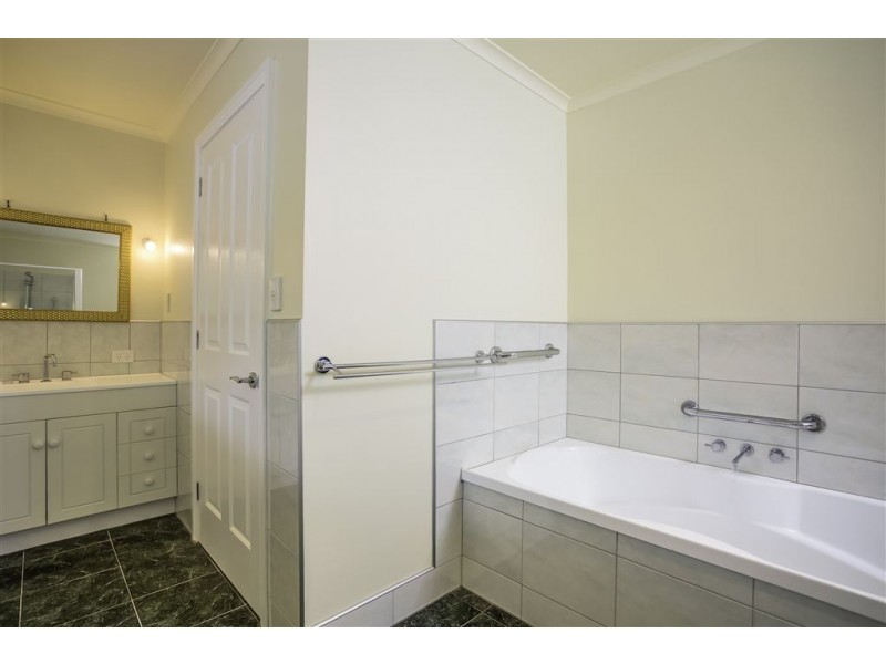 227 Bowens Jetty Road, Beaconsfield TAS 7270