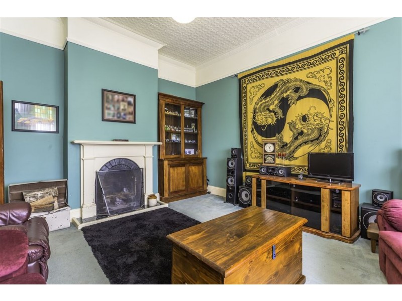 15 Main Road, Lanena TAS 7275