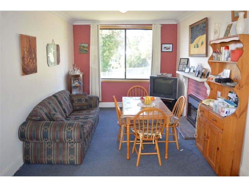 5 Bagot Street, Beauty Point TAS 7270