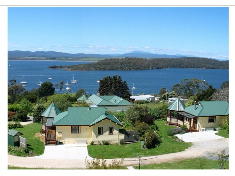 79 Flinders Street, Beauty Point TAS 7270