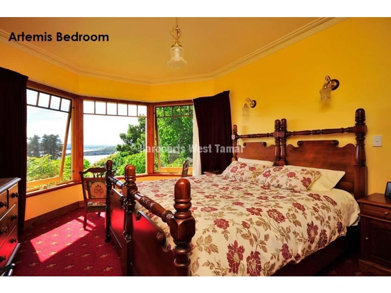 79 Flinders Street, Beauty Point TAS 7270