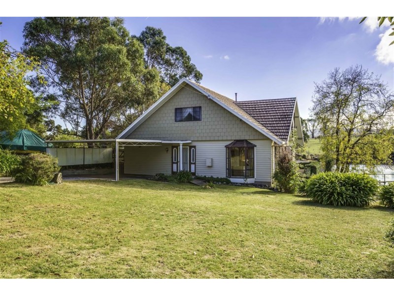 61 West Bay Road, Rowella TAS 7270