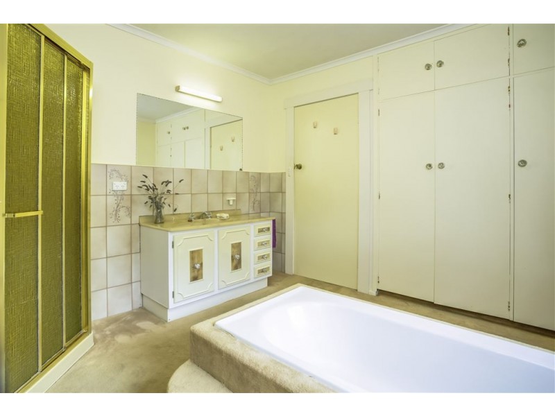 61 West Bay Road, Rowella TAS 7270