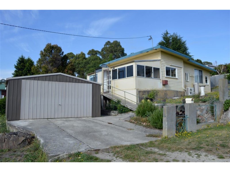 5 Bagot Street, Beauty Point TAS 7270