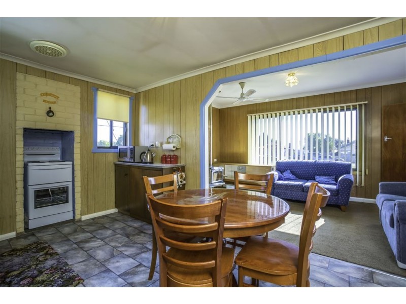 9 Beatty Street, Beauty Point TAS 7270