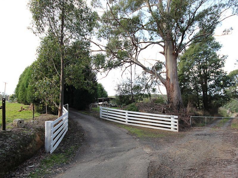 65 Staubi Road, Lilydale TAS 7268
