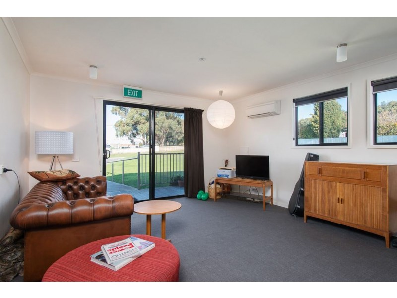 70 Shaw Street, Beaconsfield TAS 7270