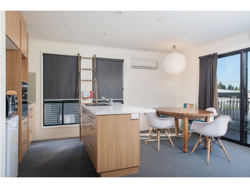 70 Shaw Street, Beaconsfield TAS 7270