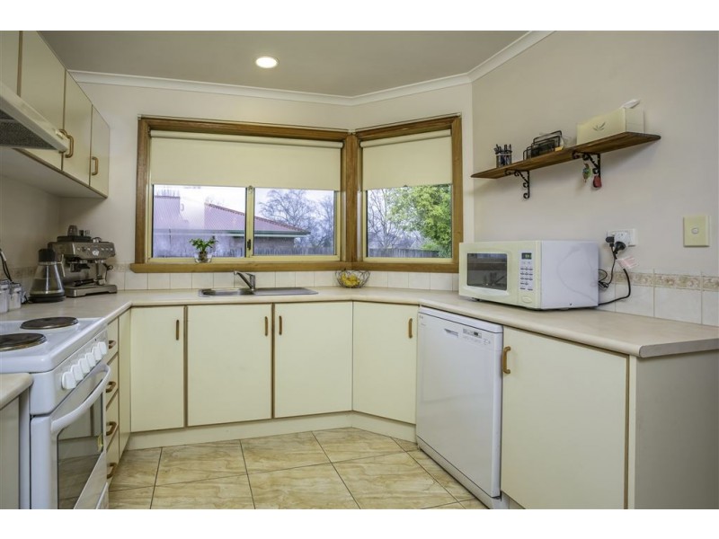 2/16 McCullagh Crt, Legana TAS 7277