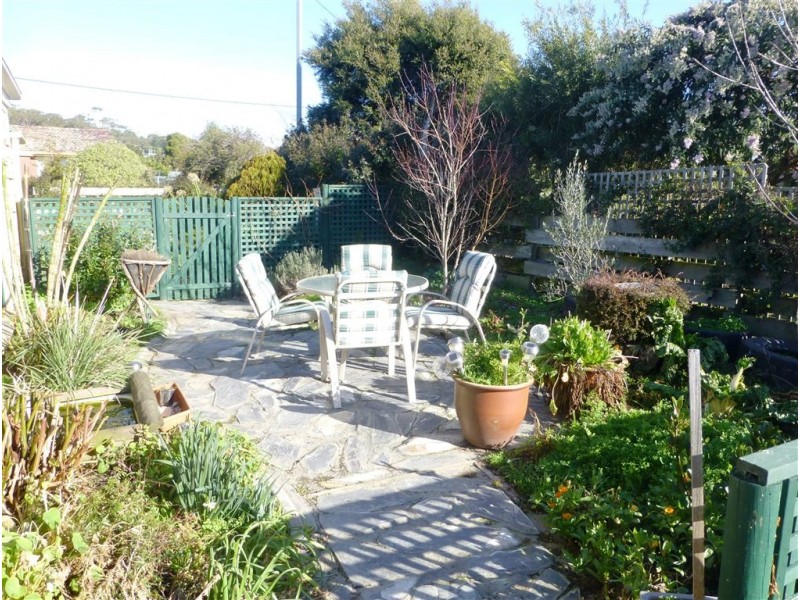 14 Garrett Street, Beauty Point TAS 7270