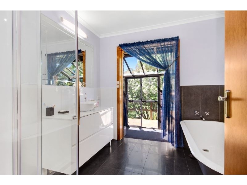 214 Bowens Jetty Road, Beaconsfield TAS 7270