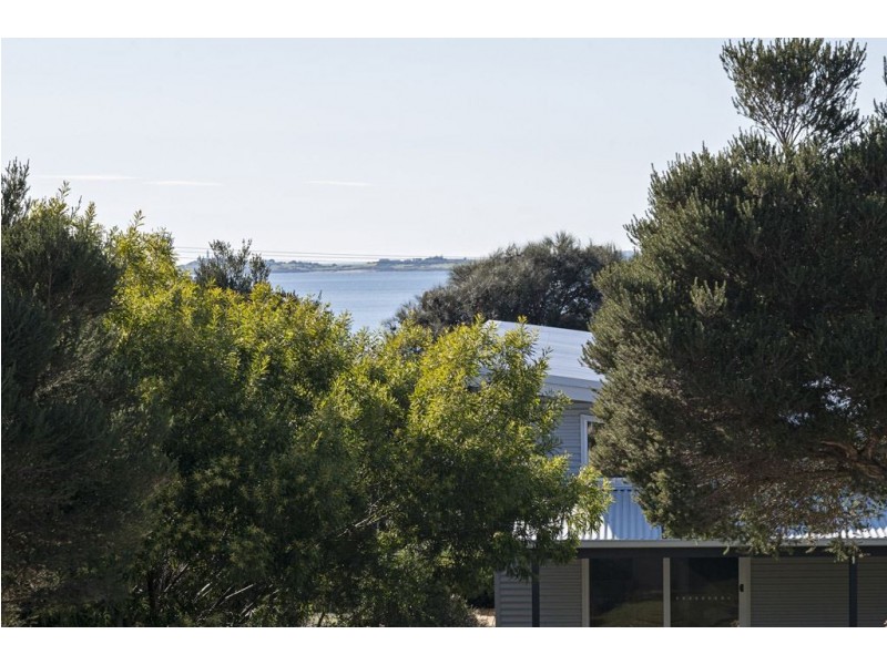 2 Ocean View Drive, Greens Beach TAS 7270