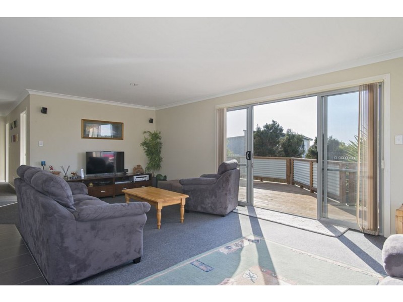 2 Ocean View Drive, Greens Beach TAS 7270