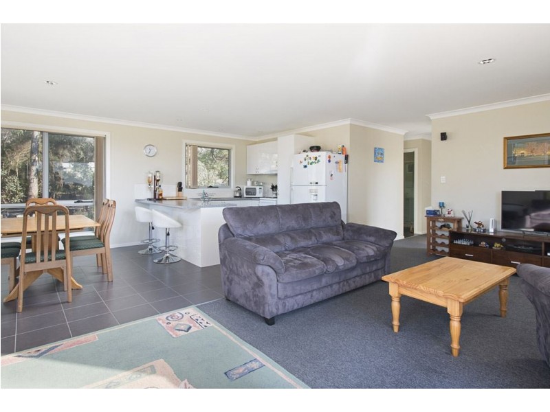 2 Ocean View Drive, Greens Beach TAS 7270