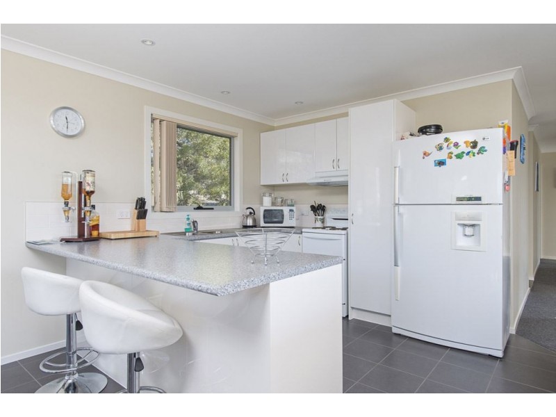 2 Ocean View Drive, Greens Beach TAS 7270