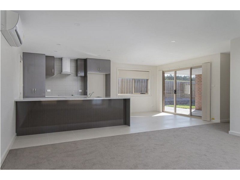 2/6 Papunya Place, Legana TAS 7277