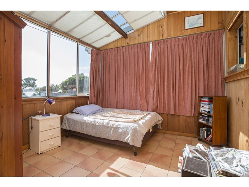 35 Esplanade, Beauty Point TAS 7270