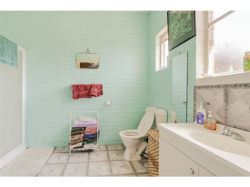 125 Flinders Street, Beauty Point TAS 7270