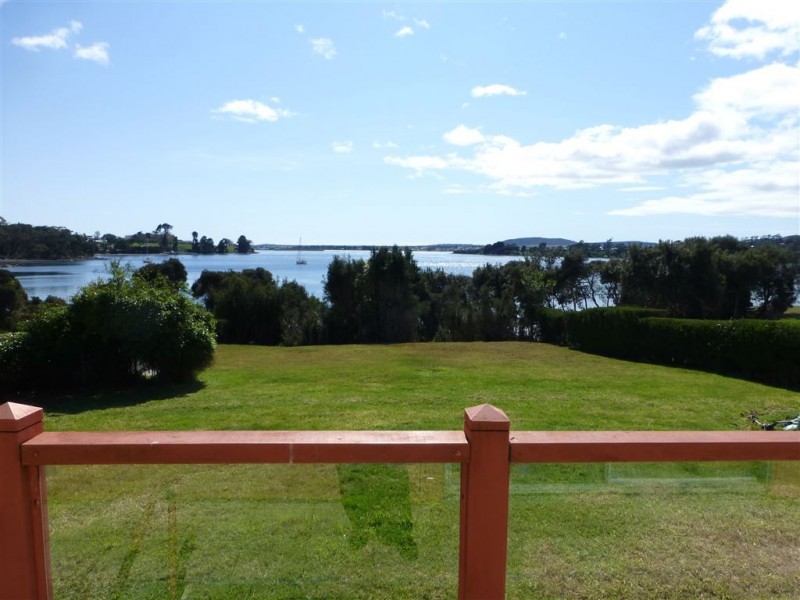 71 Sunset Blvd, Clarence Point TAS 7270