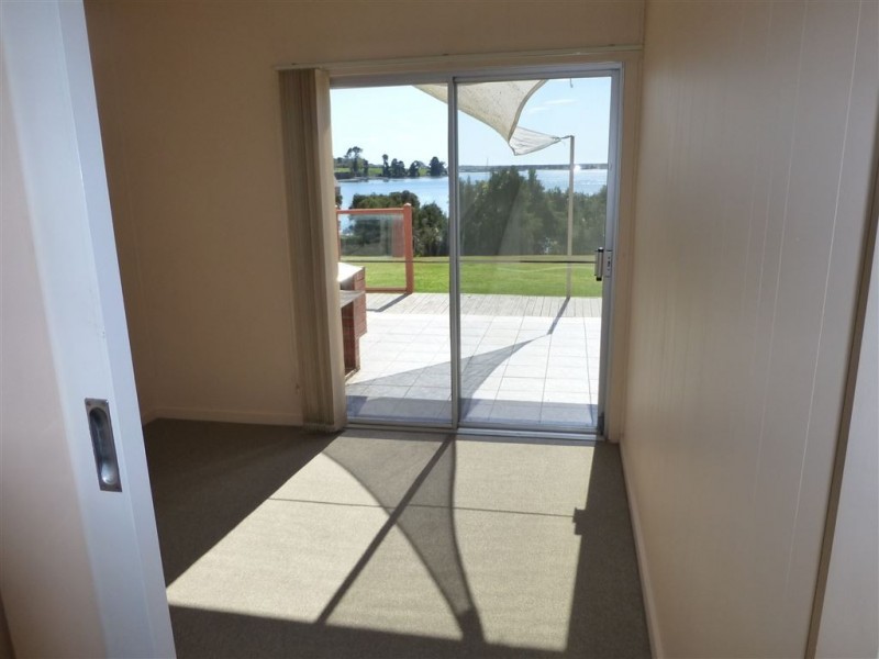 71 Sunset Blvd, Clarence Point TAS 7270