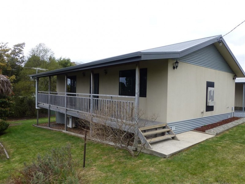 26 Cornwall Street, Beaconsfield TAS 7270