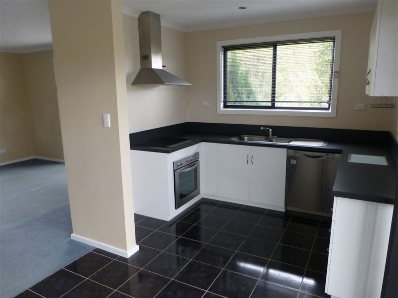 26 Cornwall Street, Beaconsfield TAS 7270