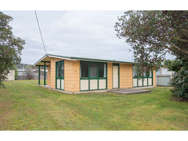 11 Jellico Street, Beauty Point TAS 7270