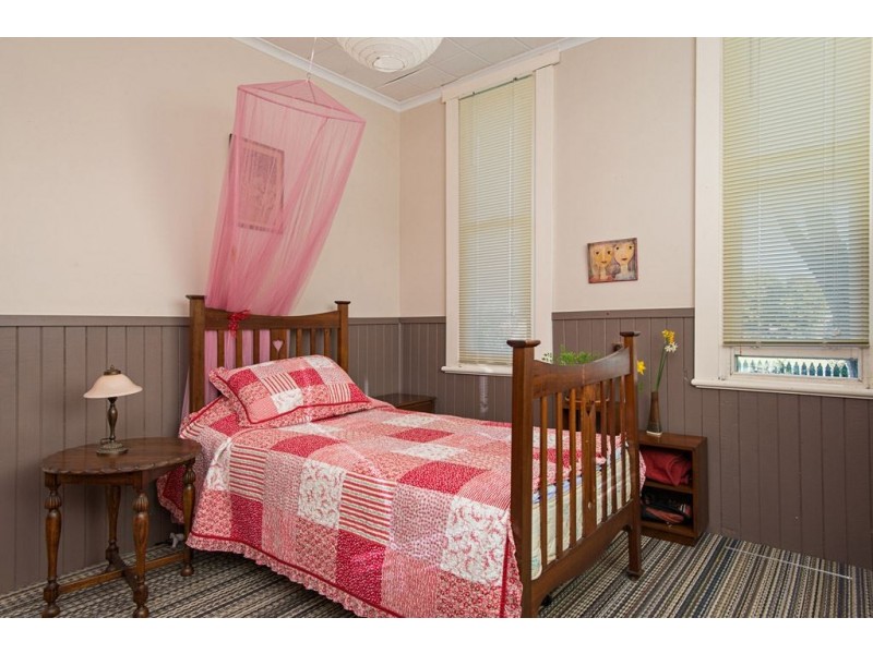 26 Beatty Street, Beauty Point TAS 7270