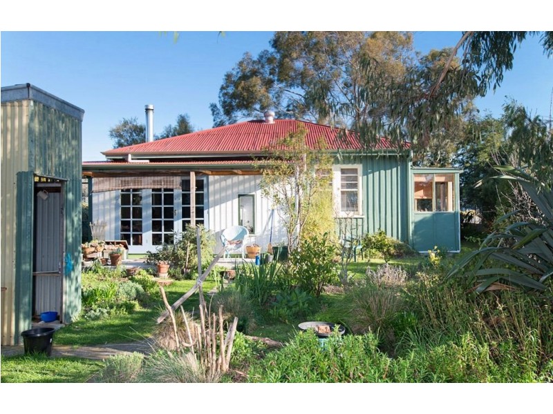 26 Beatty Street, Beauty Point TAS 7270