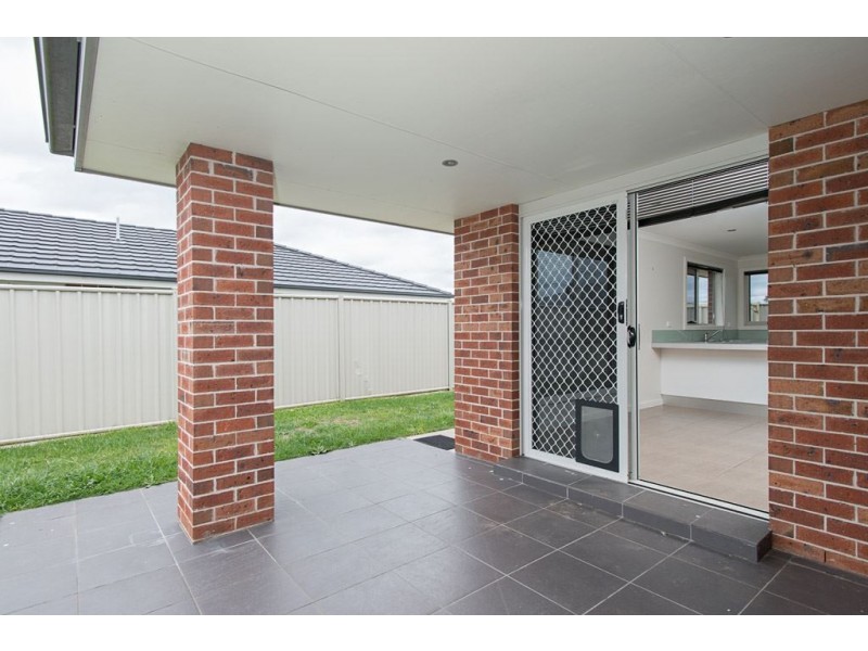 2/6 Jonagold Grove, Legana TAS 7277